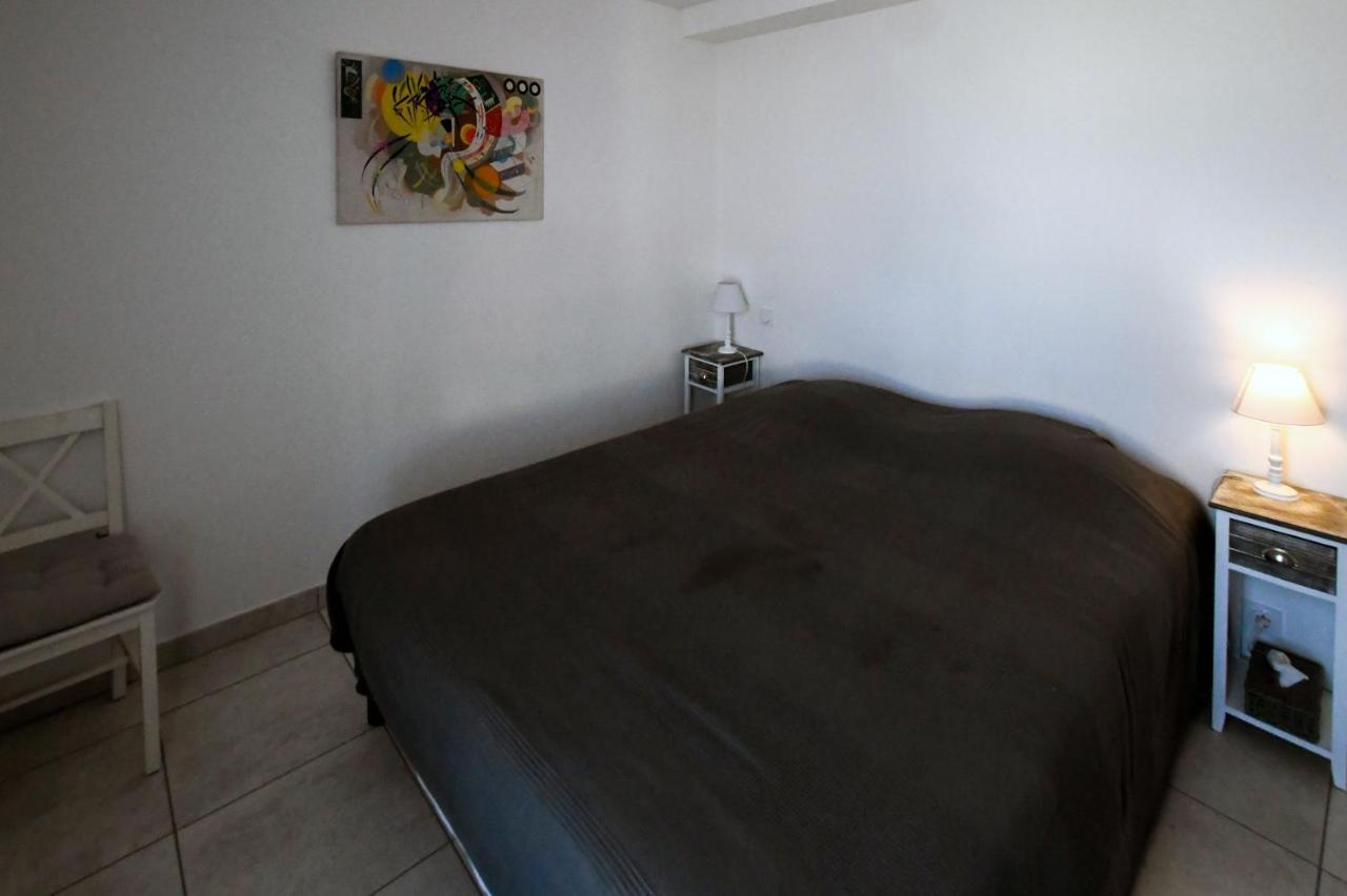 La Roseliere Appartement 2 Chambres 6 Couchages A 400 M De La Plage Ле-Гро-дю-Руа Экстерьер фото